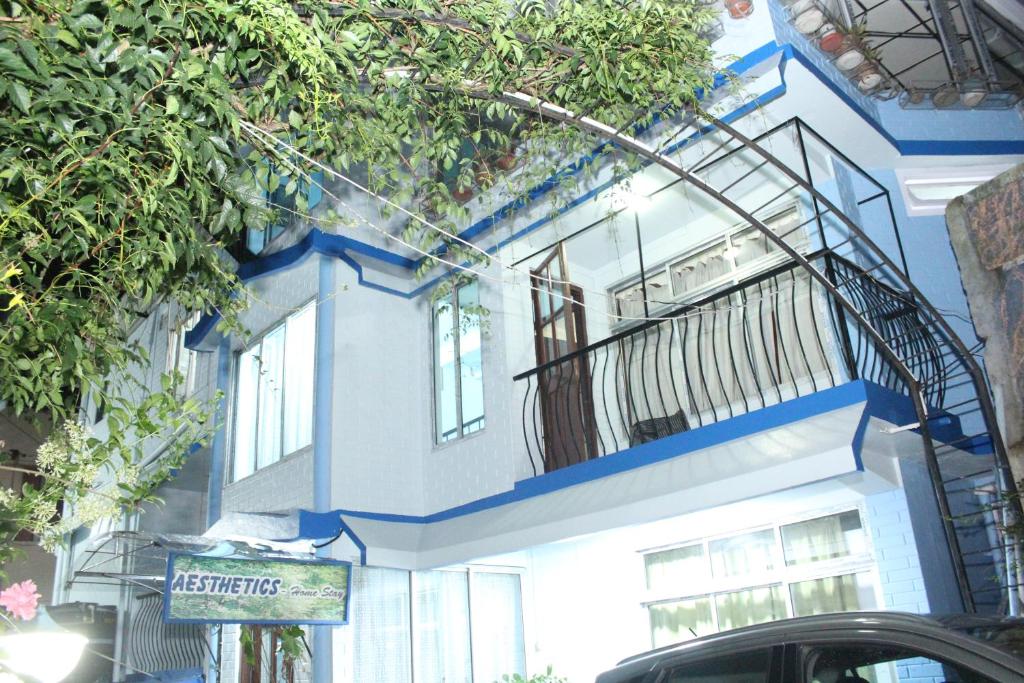 Home Stay