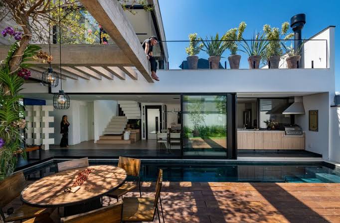 The Avacado Bliss. 4BHK Villa in Heritage Exotica.